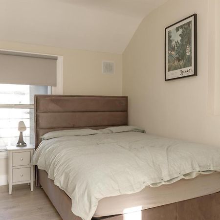 Dublin Castle Suites 外观 照片