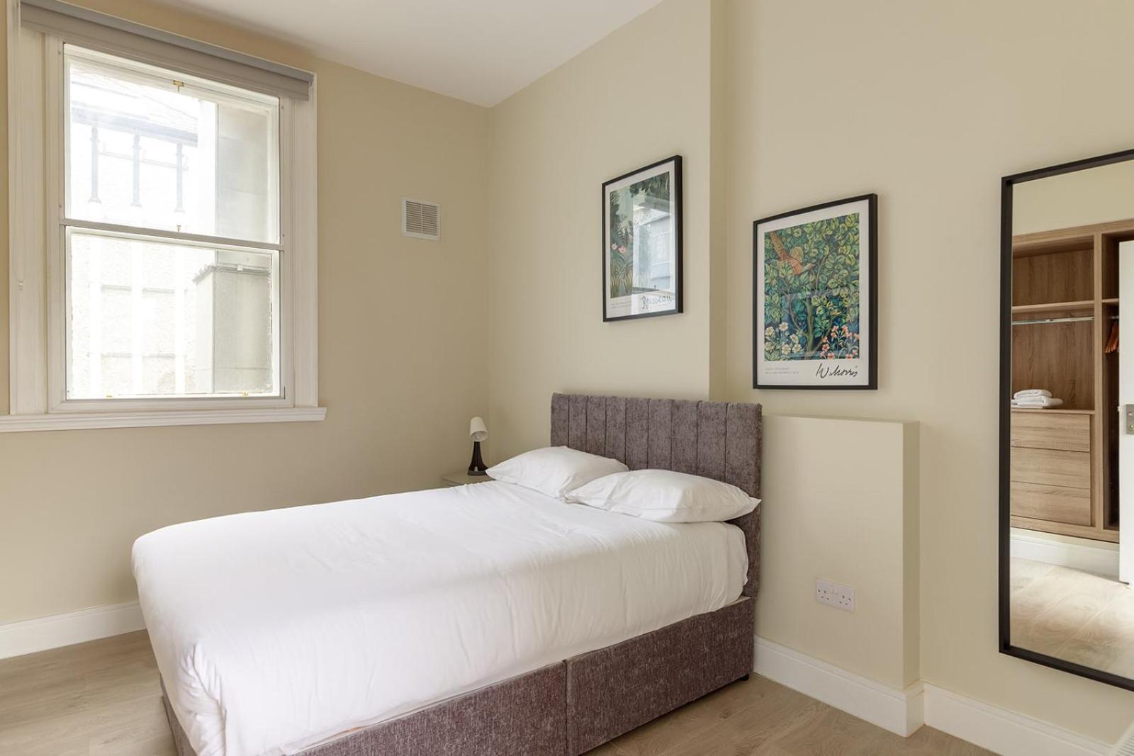 Dublin Castle Suites 外观 照片