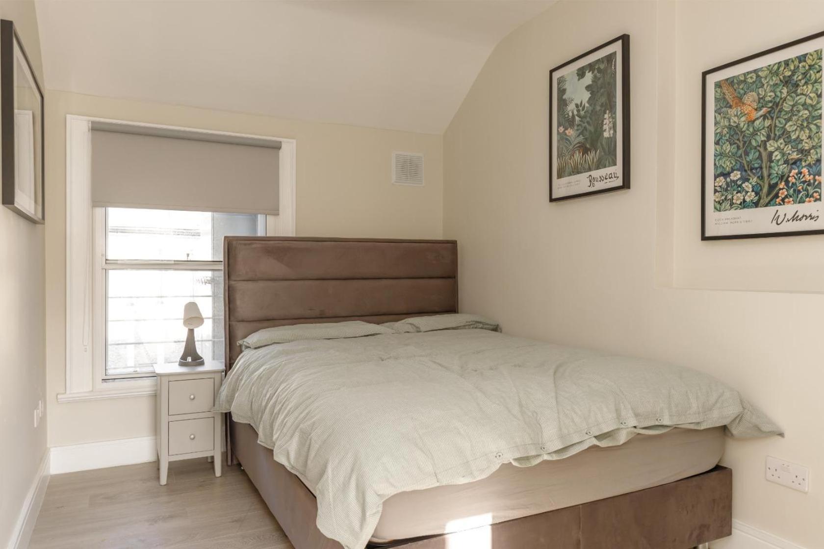 Dublin Castle Suites 外观 照片