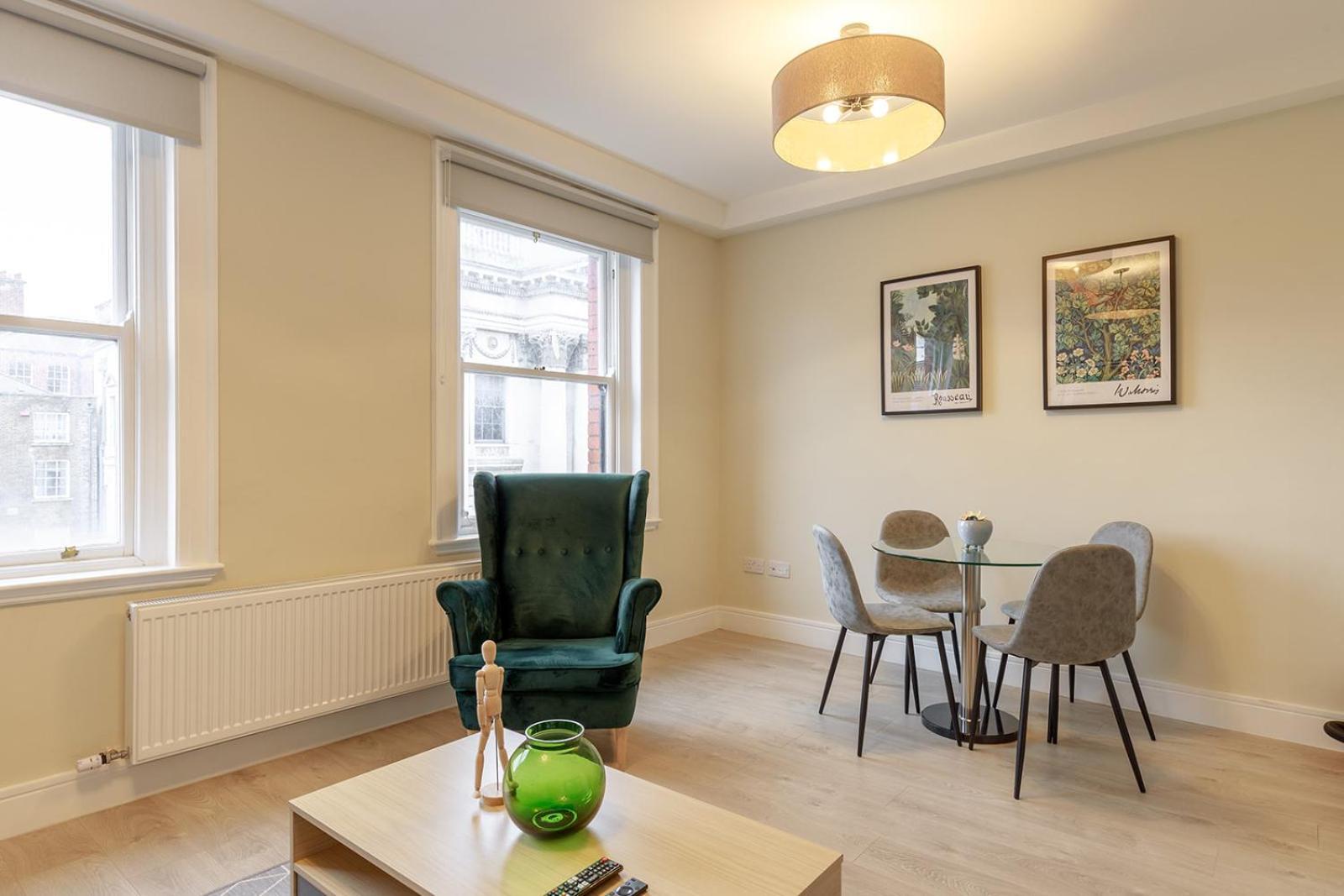 Dublin Castle Suites 外观 照片