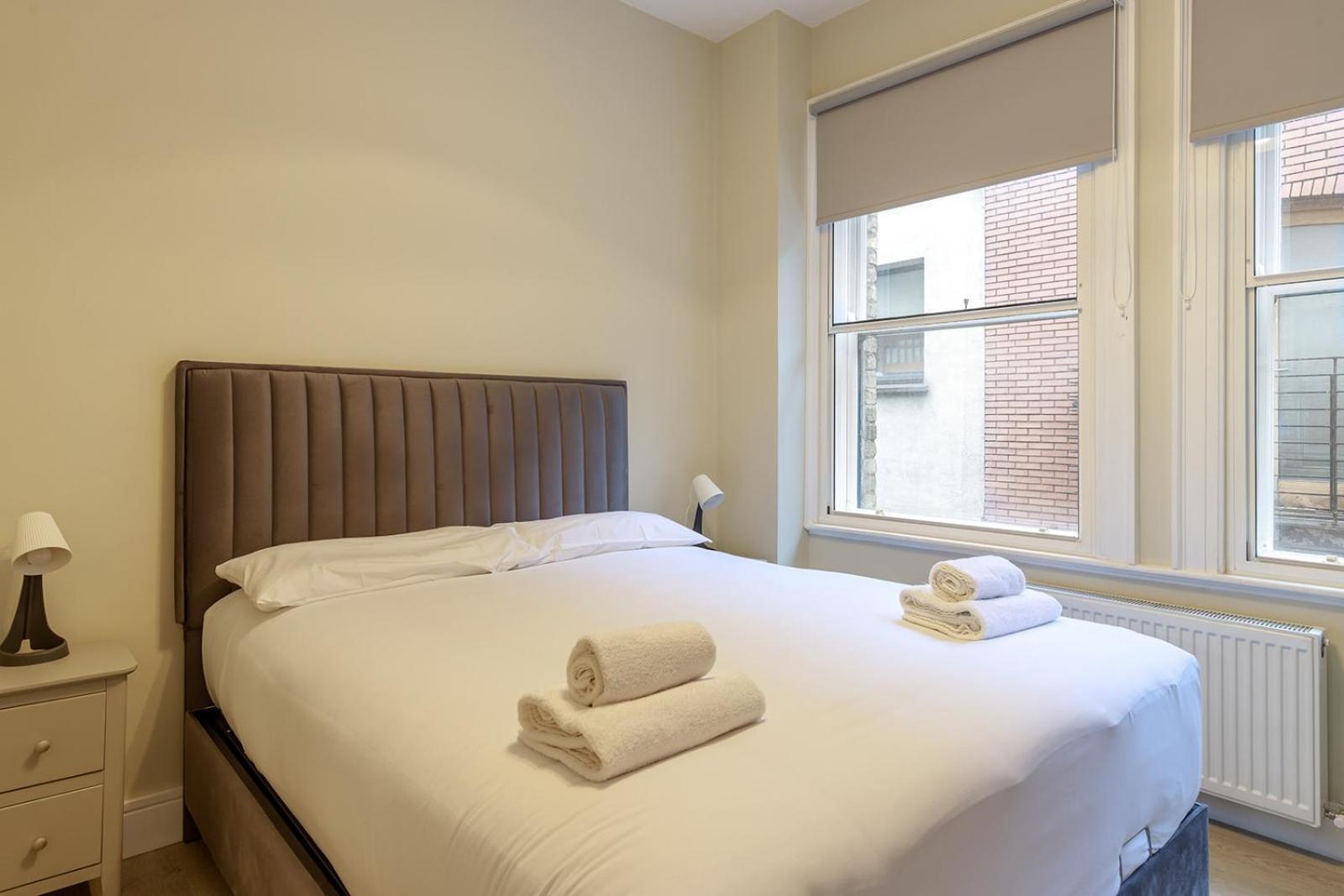 Dublin Castle Suites 外观 照片