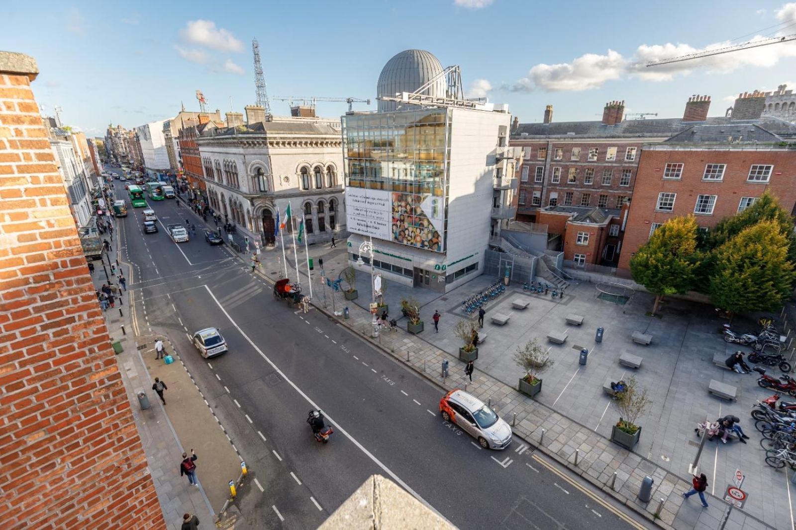 Dublin Castle Suites 外观 照片